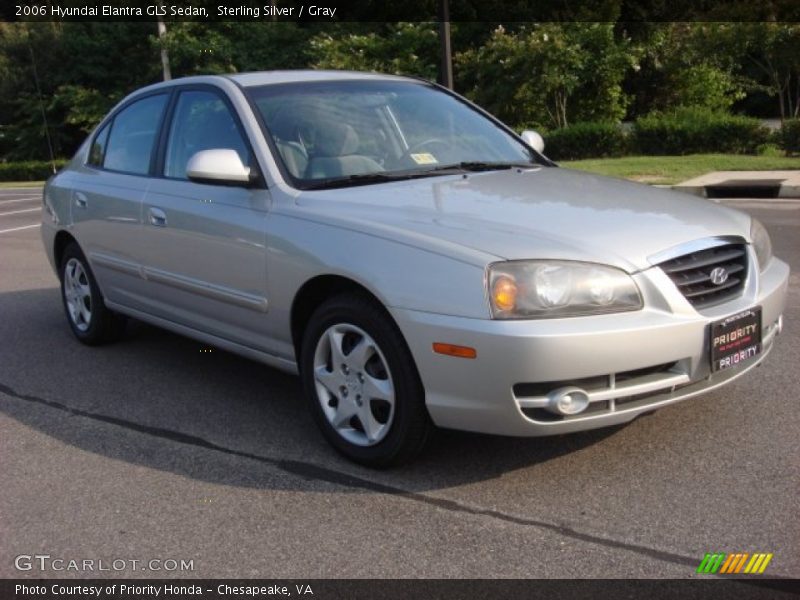 Sterling Silver / Gray 2006 Hyundai Elantra GLS Sedan