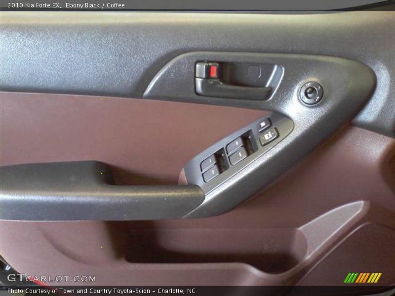 Ebony Black / Coffee 2010 Kia Forte EX