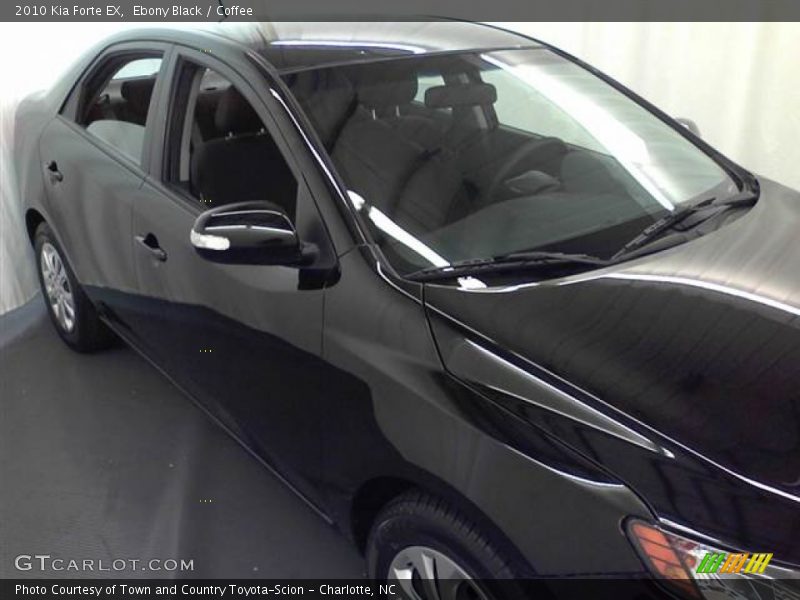 Ebony Black / Coffee 2010 Kia Forte EX