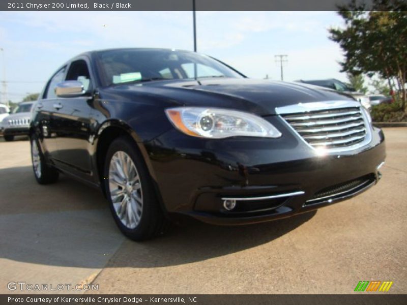 Black / Black 2011 Chrysler 200 Limited