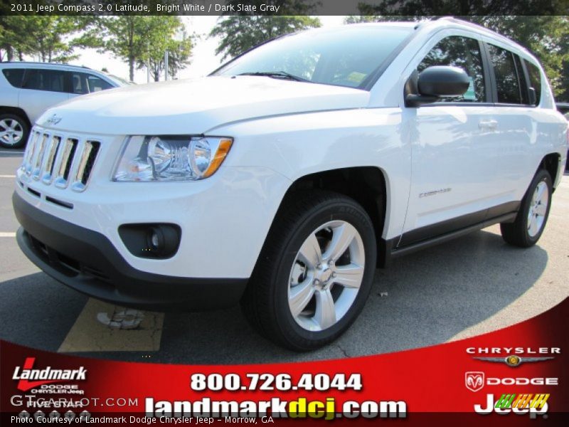 Bright White / Dark Slate Gray 2011 Jeep Compass 2.0 Latitude