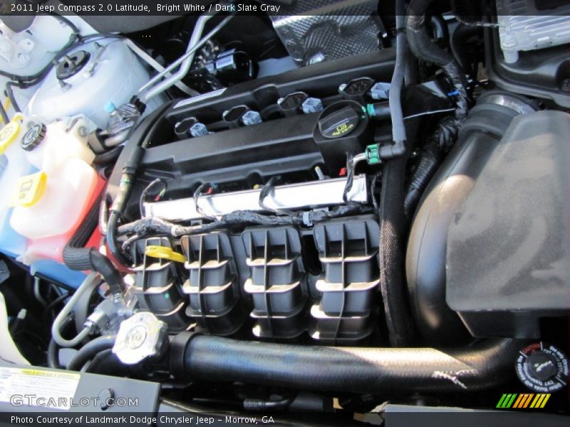 Bright White / Dark Slate Gray 2011 Jeep Compass 2.0 Latitude