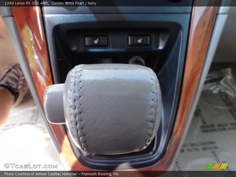 Golden White Pearl / Ivory 1999 Lexus RX 300 AWD
