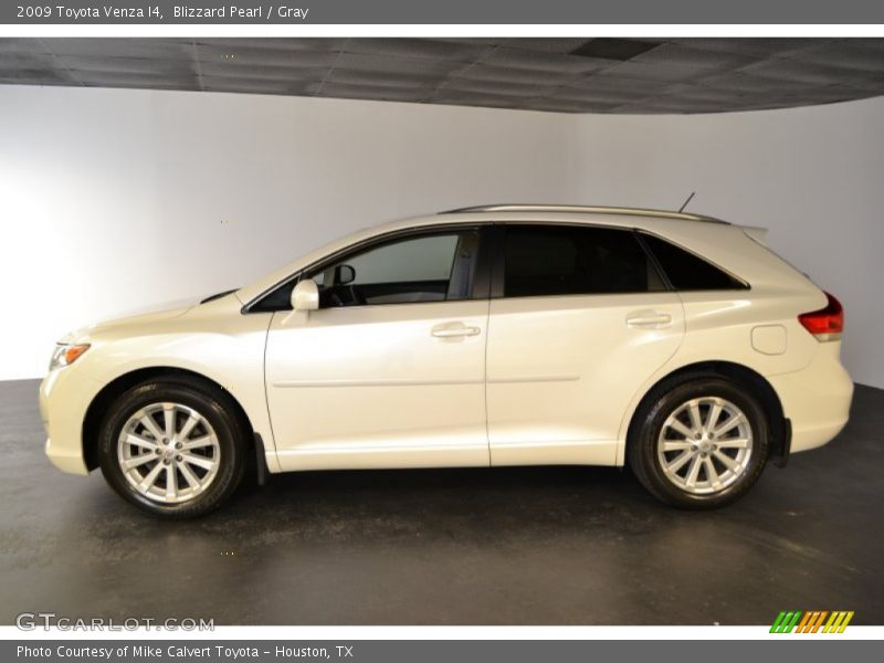 Blizzard Pearl / Gray 2009 Toyota Venza I4