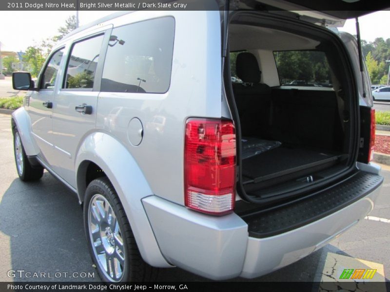 Bright Silver Metallic / Dark Slate Gray 2011 Dodge Nitro Heat