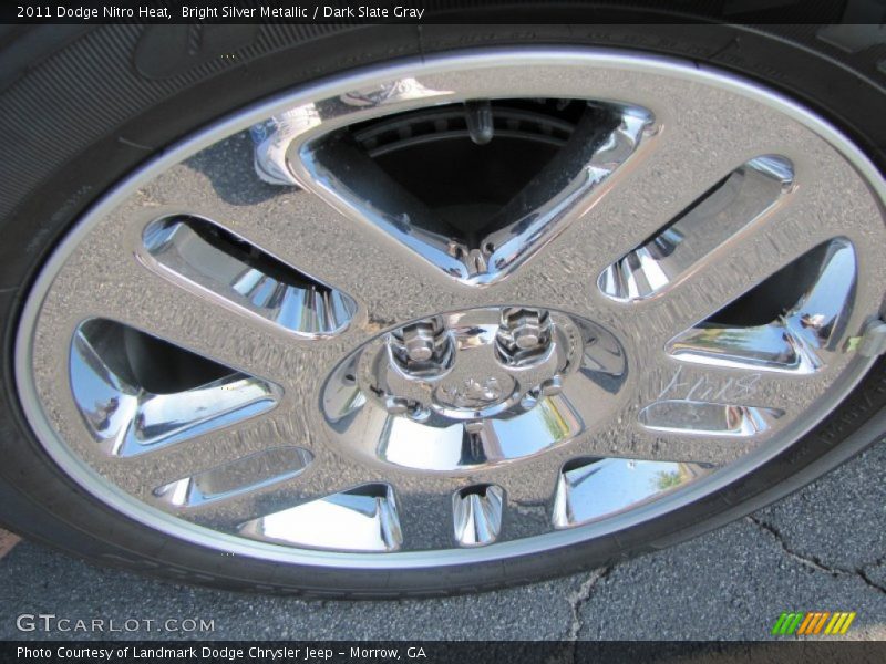 Bright Silver Metallic / Dark Slate Gray 2011 Dodge Nitro Heat