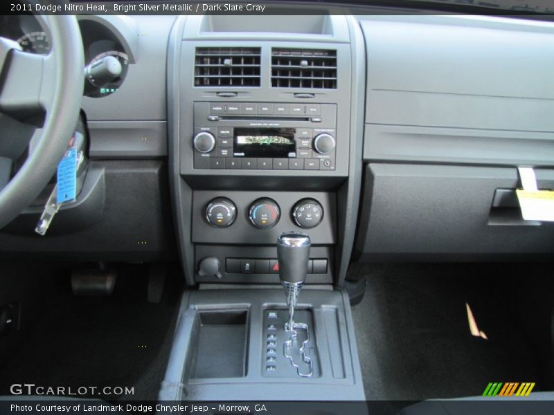 Bright Silver Metallic / Dark Slate Gray 2011 Dodge Nitro Heat