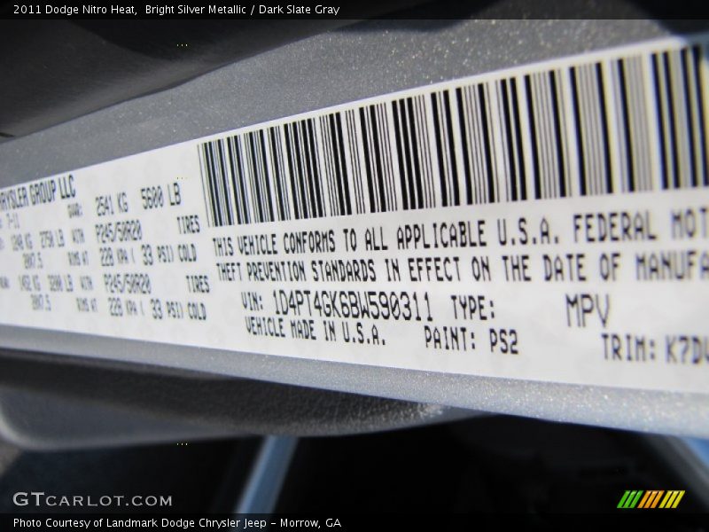 Bright Silver Metallic / Dark Slate Gray 2011 Dodge Nitro Heat