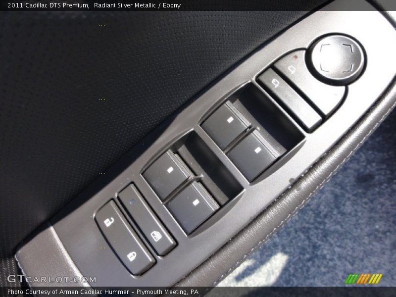 Radiant Silver Metallic / Ebony 2011 Cadillac DTS Premium