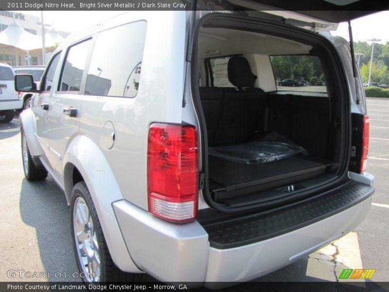Bright Silver Metallic / Dark Slate Gray 2011 Dodge Nitro Heat