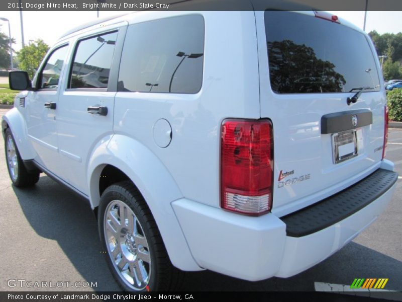 Bright White / Dark Slate Gray 2011 Dodge Nitro Heat