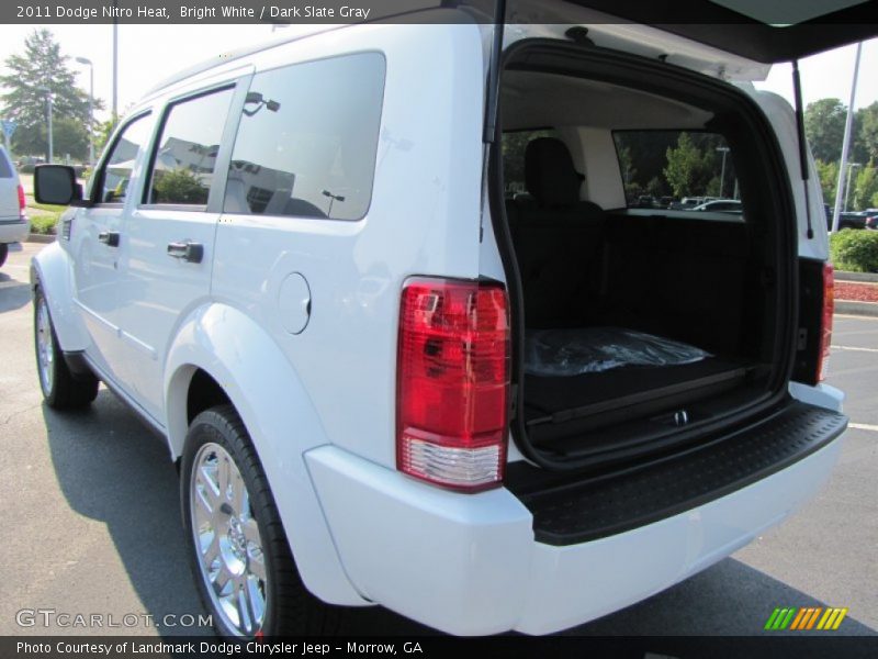 Bright White / Dark Slate Gray 2011 Dodge Nitro Heat