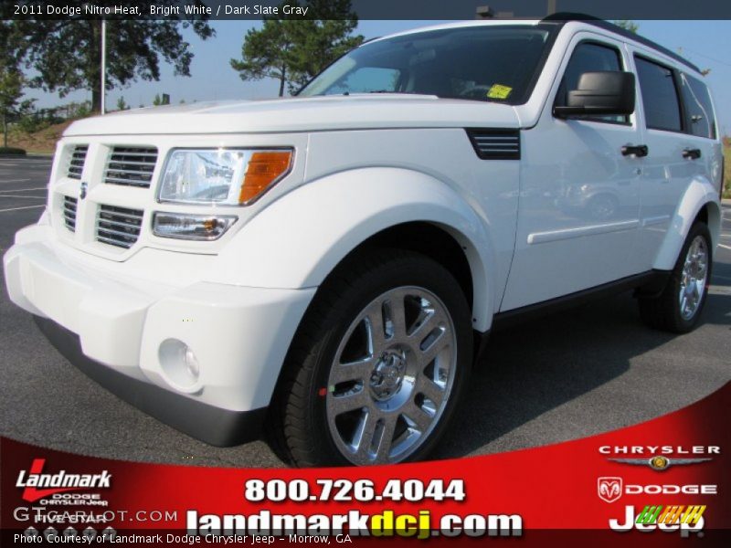 Bright White / Dark Slate Gray 2011 Dodge Nitro Heat