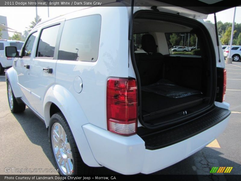 Bright White / Dark Slate Gray 2011 Dodge Nitro Heat