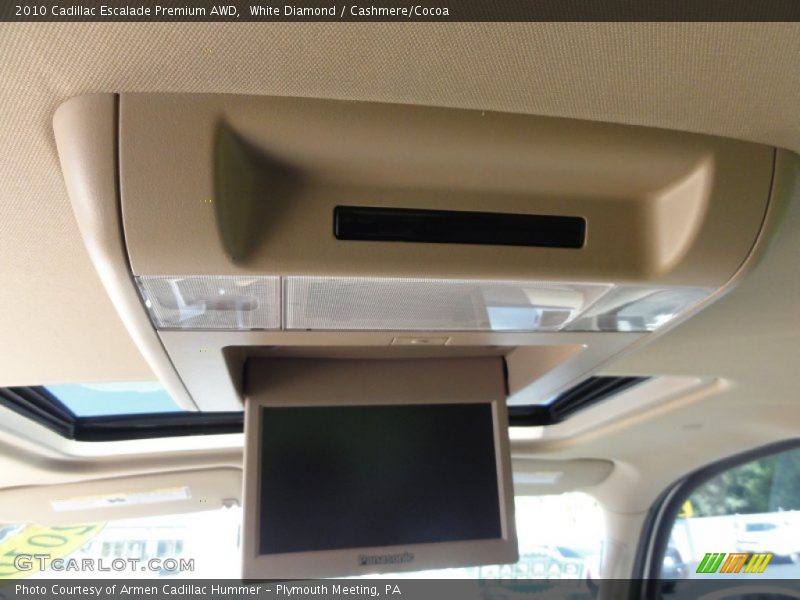 White Diamond / Cashmere/Cocoa 2010 Cadillac Escalade Premium AWD