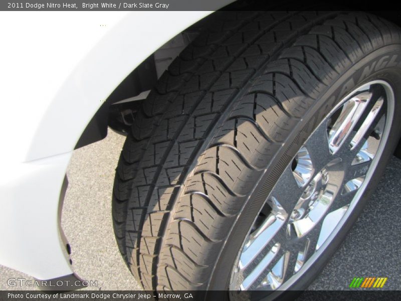 Bright White / Dark Slate Gray 2011 Dodge Nitro Heat