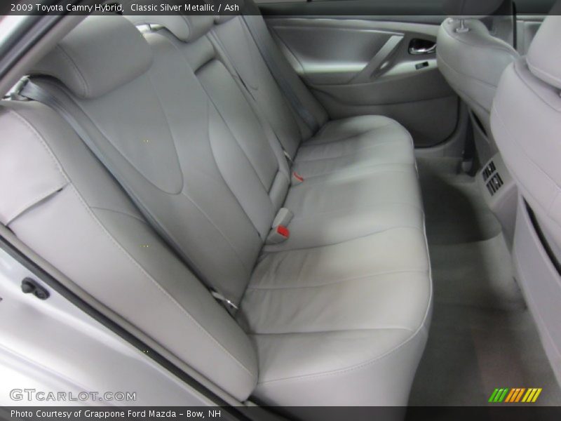 Classic Silver Metallic / Ash 2009 Toyota Camry Hybrid