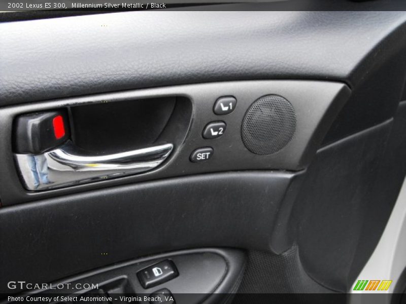 Millennium Silver Metallic / Black 2002 Lexus ES 300