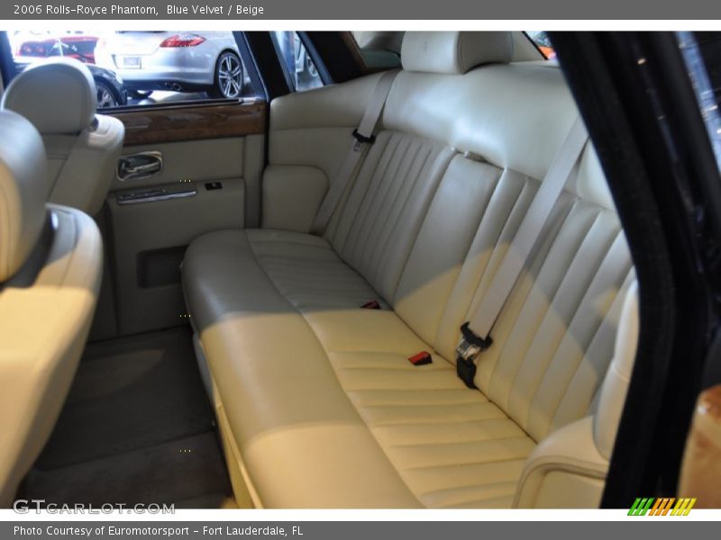 Blue Velvet / Beige 2006 Rolls-Royce Phantom