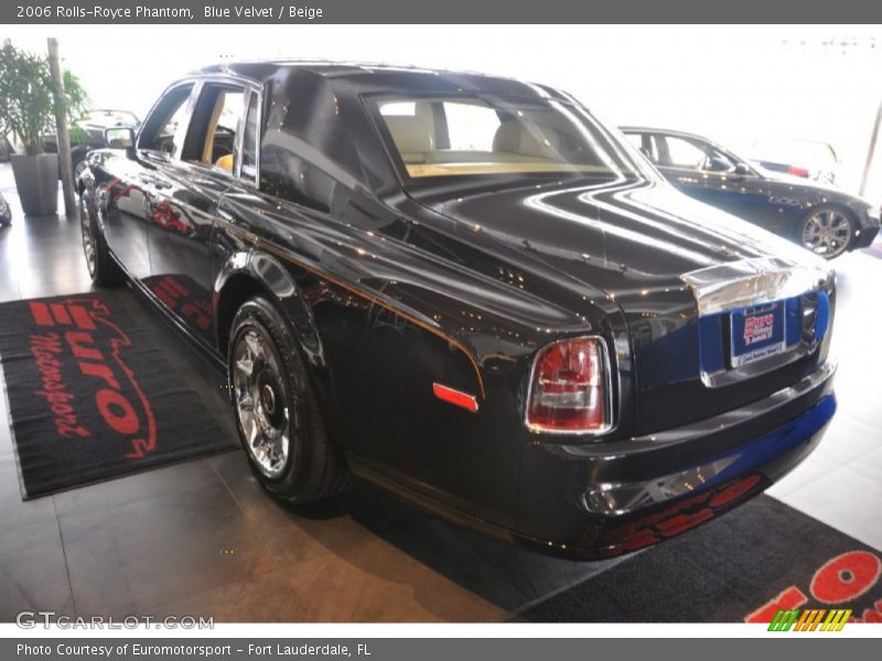 Blue Velvet / Beige 2006 Rolls-Royce Phantom