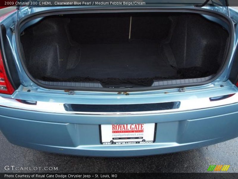 Clearwater Blue Pearl / Medium Pebble Beige/Cream 2009 Chrysler 300 C HEMI