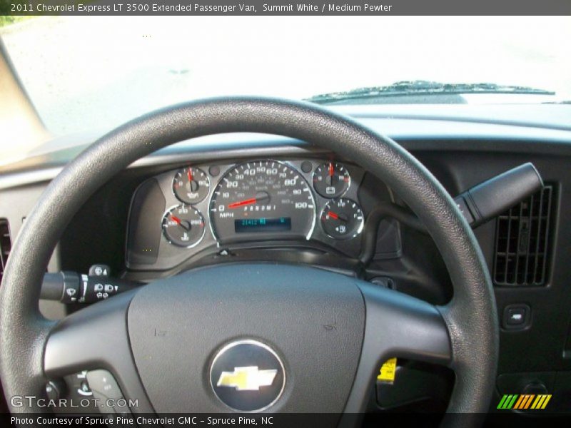 Summit White / Medium Pewter 2011 Chevrolet Express LT 3500 Extended Passenger Van
