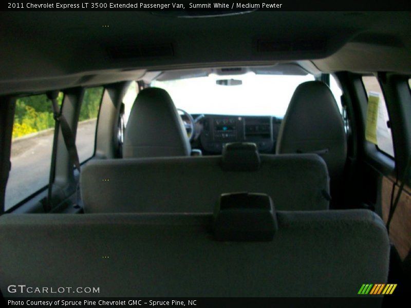 Summit White / Medium Pewter 2011 Chevrolet Express LT 3500 Extended Passenger Van