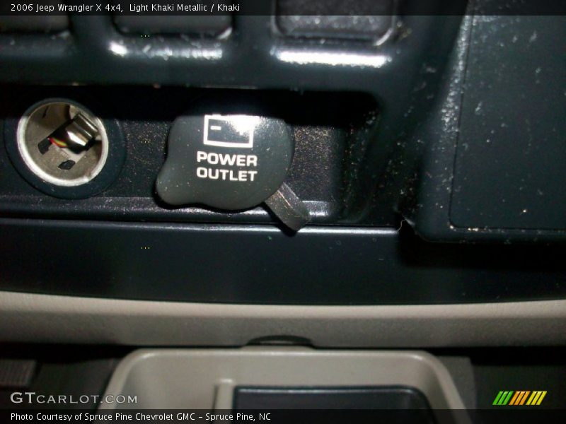Light Khaki Metallic / Khaki 2006 Jeep Wrangler X 4x4
