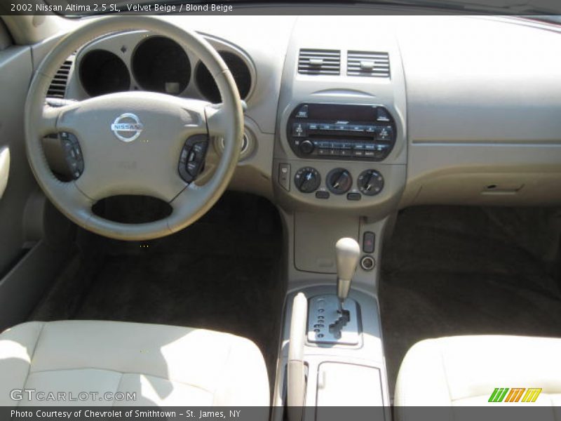 Velvet Beige / Blond Beige 2002 Nissan Altima 2.5 SL