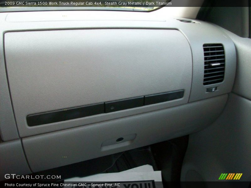 Stealth Gray Metallic / Dark Titanium 2009 GMC Sierra 1500 Work Truck Regular Cab 4x4