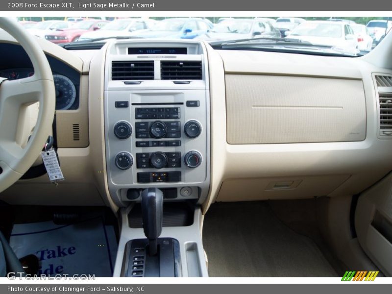 Light Sage Metallic / Camel 2008 Ford Escape XLT