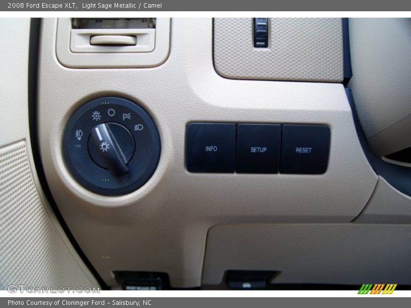 Light Sage Metallic / Camel 2008 Ford Escape XLT
