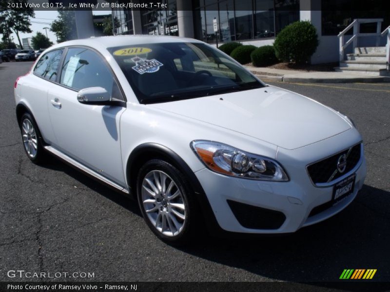 Ice White / Off Black/Blonde T-Tec 2011 Volvo C30 T5
