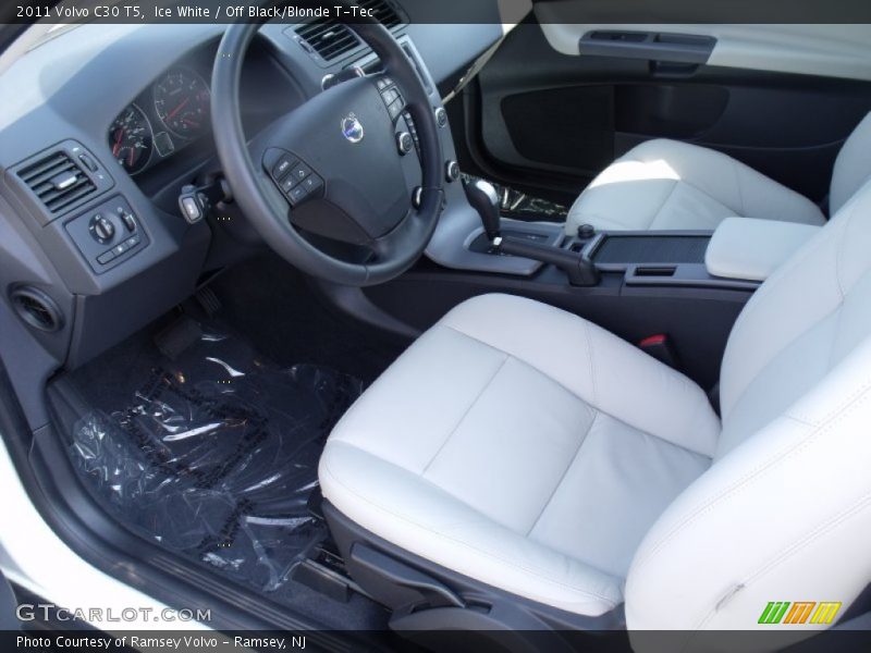Ice White / Off Black/Blonde T-Tec 2011 Volvo C30 T5
