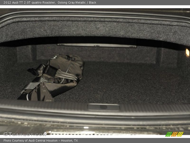  2012 TT 2.0T quattro Roadster Trunk