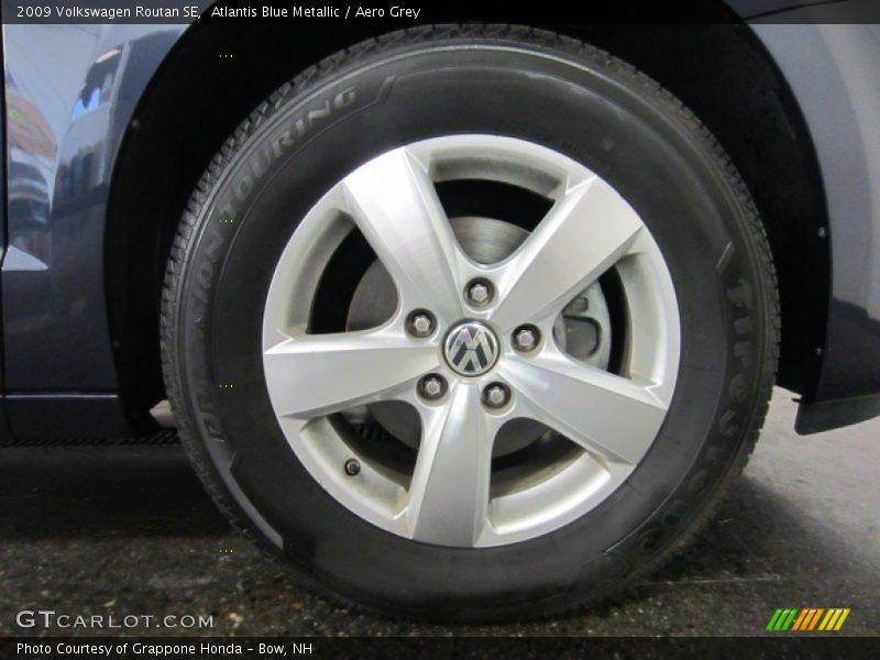 Atlantis Blue Metallic / Aero Grey 2009 Volkswagen Routan SE