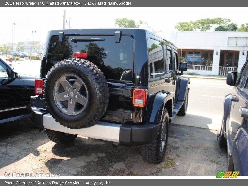 Black / Black/Dark Saddle 2011 Jeep Wrangler Unlimited Sahara 4x4