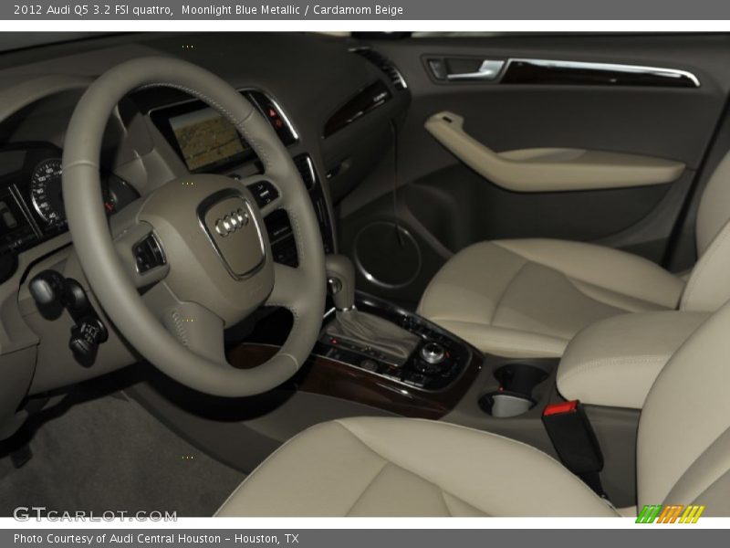  2012 Q5 3.2 FSI quattro Cardamom Beige Interior
