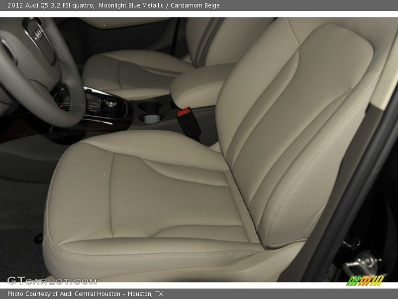  2012 Q5 3.2 FSI quattro Cardamom Beige Interior
