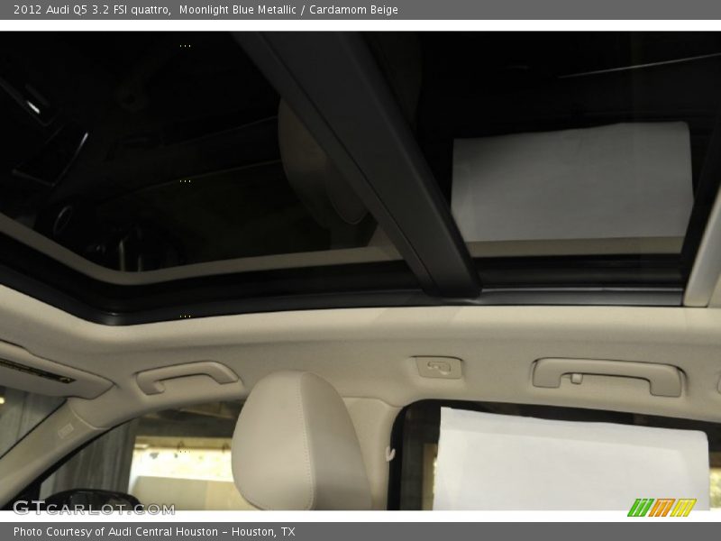 Moonlight Blue Metallic / Cardamom Beige 2012 Audi Q5 3.2 FSI quattro