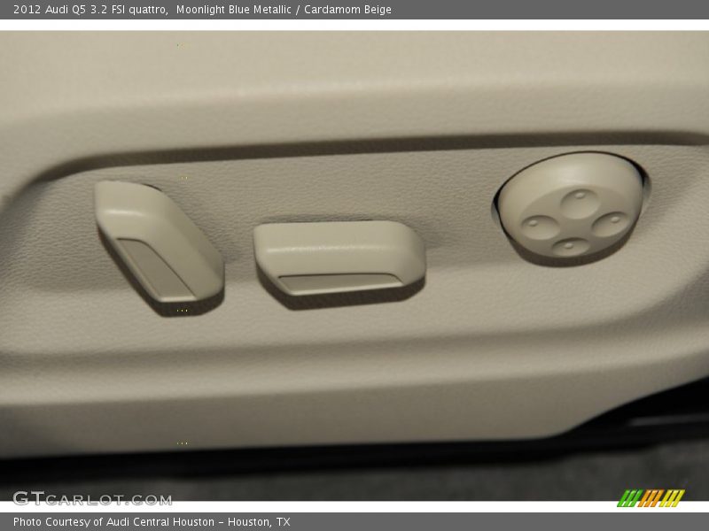 Moonlight Blue Metallic / Cardamom Beige 2012 Audi Q5 3.2 FSI quattro