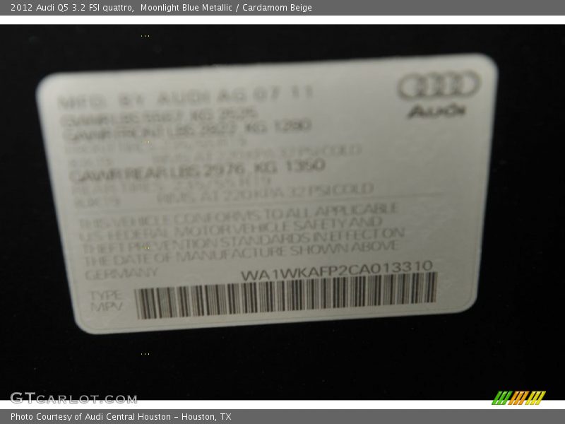 Moonlight Blue Metallic / Cardamom Beige 2012 Audi Q5 3.2 FSI quattro