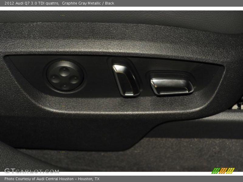 Graphite Gray Metallic / Black 2012 Audi Q7 3.0 TDI quattro
