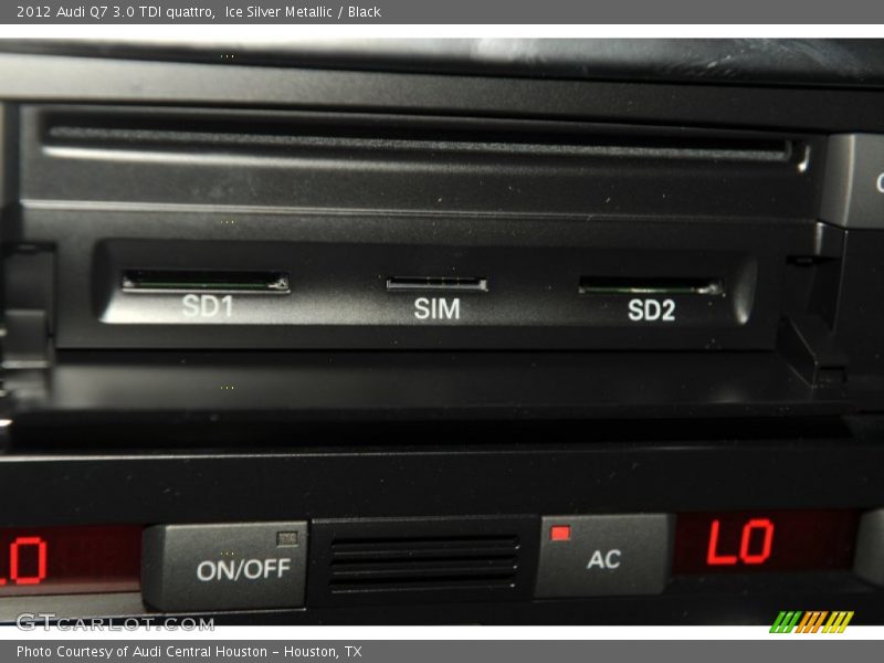 Ice Silver Metallic / Black 2012 Audi Q7 3.0 TDI quattro