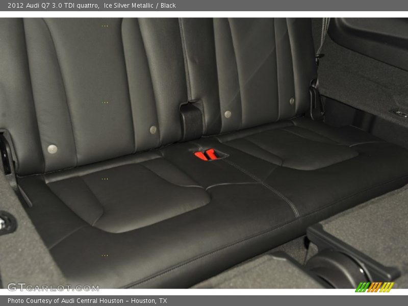  2012 Q7 3.0 TDI quattro Black Interior