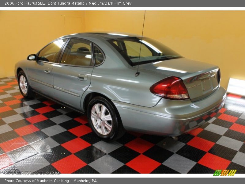 Light Tundra Metallic / Medium/Dark Flint Grey 2006 Ford Taurus SEL