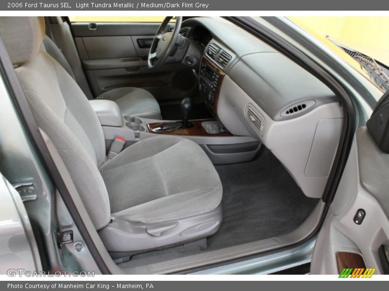 Light Tundra Metallic / Medium/Dark Flint Grey 2006 Ford Taurus SEL