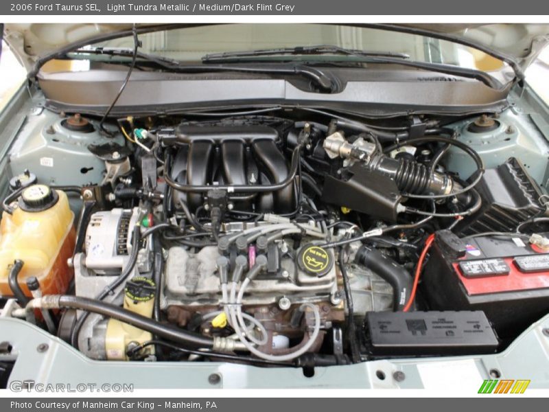 Light Tundra Metallic / Medium/Dark Flint Grey 2006 Ford Taurus SEL