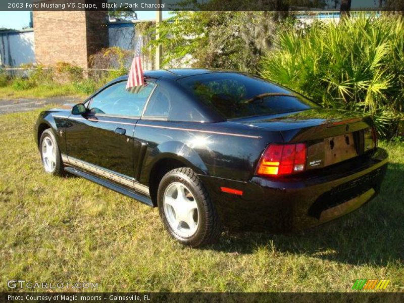 Black / Dark Charcoal 2003 Ford Mustang V6 Coupe