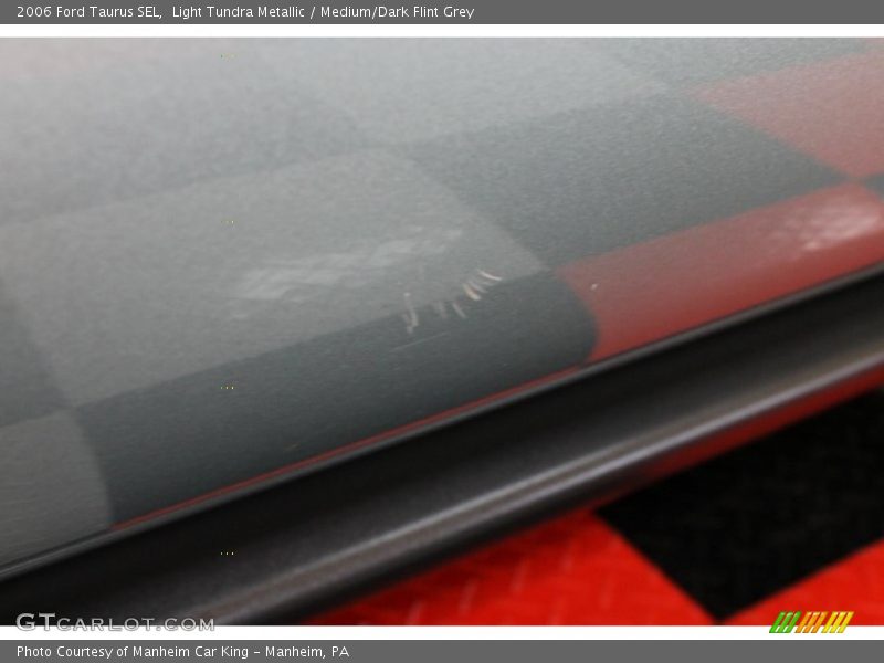 Light Tundra Metallic / Medium/Dark Flint Grey 2006 Ford Taurus SEL